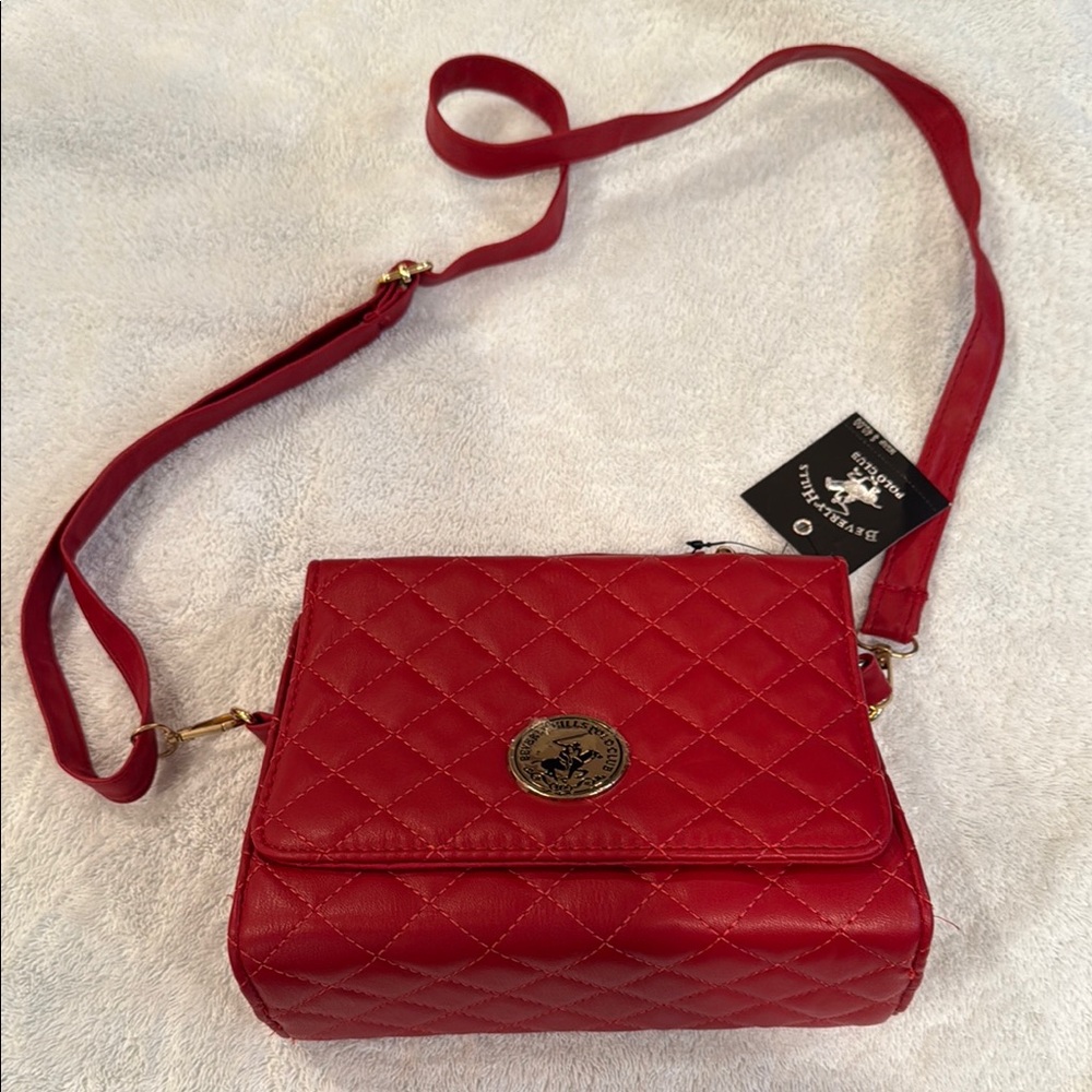 Beverly Hills Polo Club Stylish Red Quilted Shoulder Bag